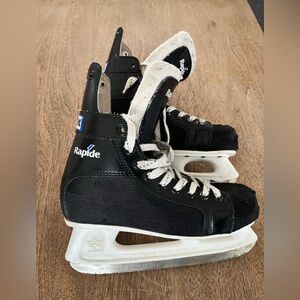 CCM Youth Hockey Skates